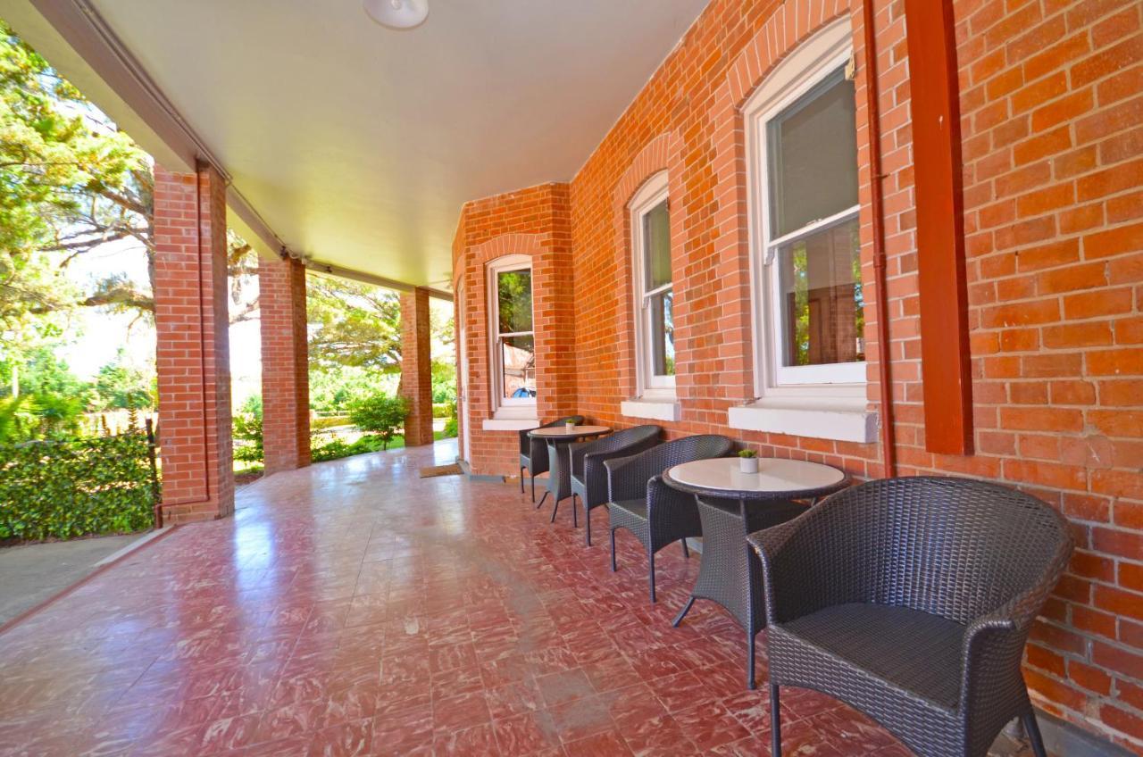 The Hallows Accommodation Bathurst Exterior photo
